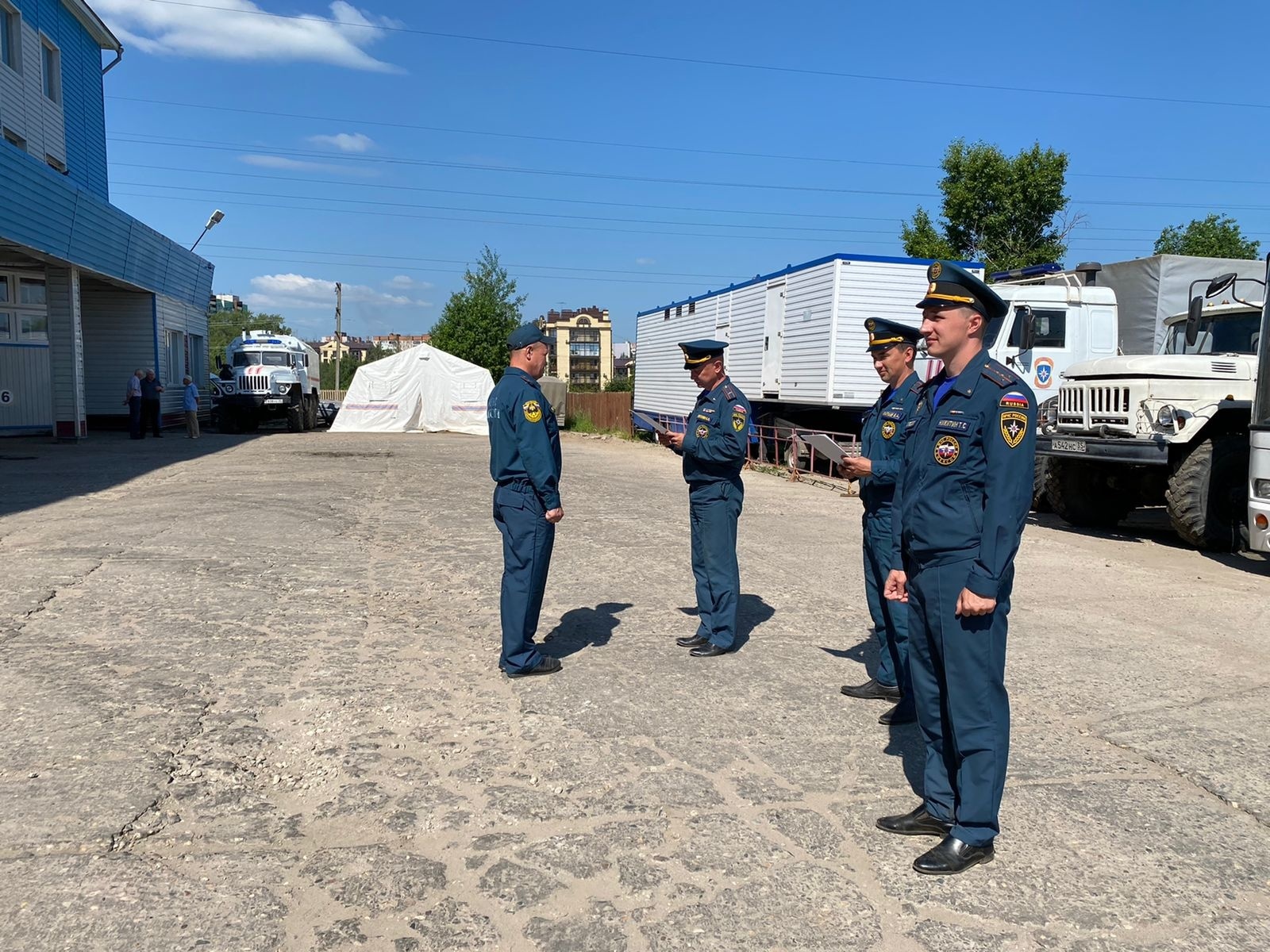 День части отмечает Специализированная пожарно-спасательная часть - Новости  - Главное управление МЧС России по Вологодской области