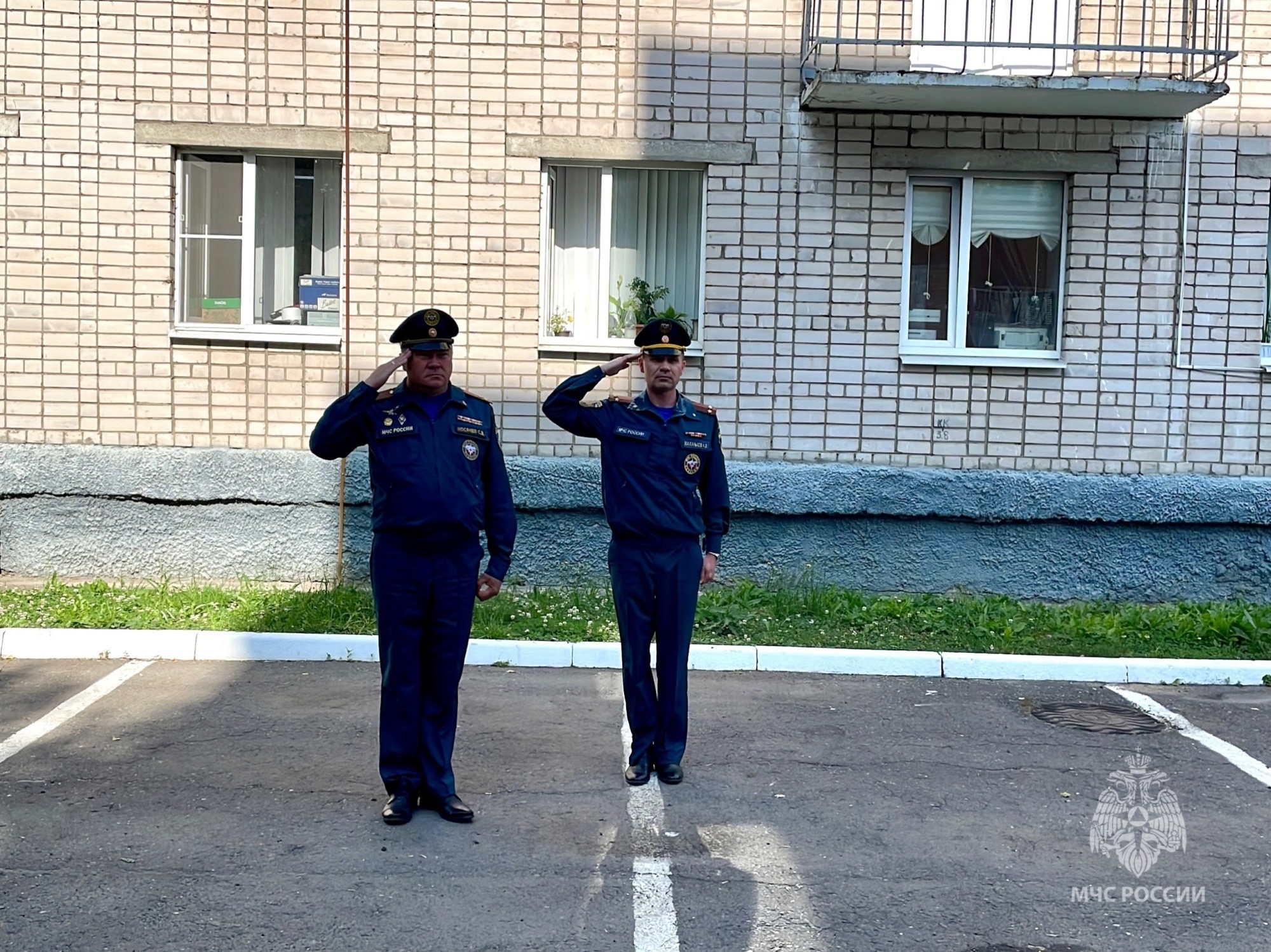 В Вологде прошёл строевой смотр личного состава - Новости - Главное  управление МЧС России по Вологодской области